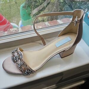 BETSEY JOHNSON WIDE WEDDING HEELS